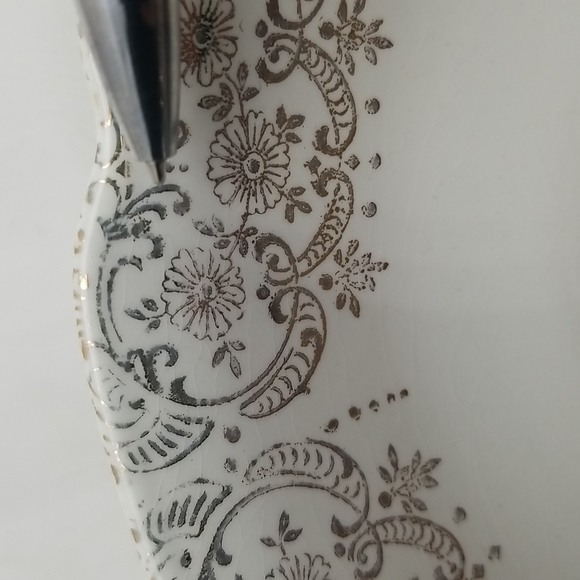 Sebring Chantilly George & Martha Washington Soup Bowls - Picture 15 of 16